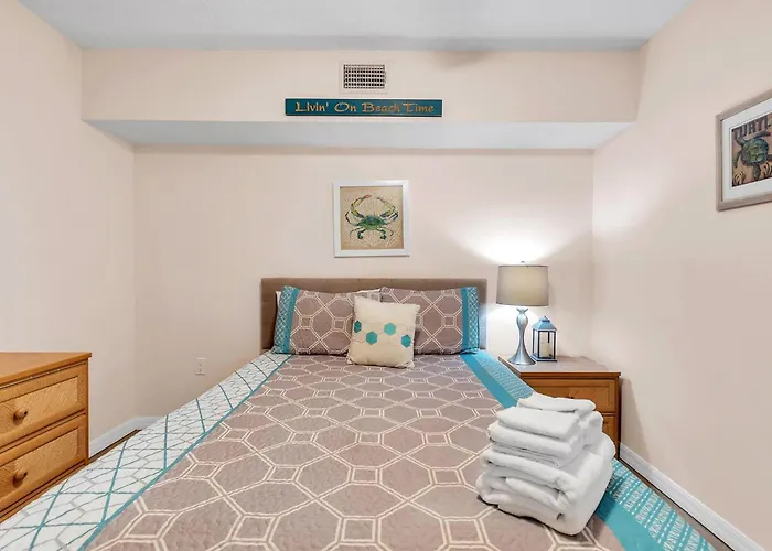 Captain's Cove #203 Holiday home *