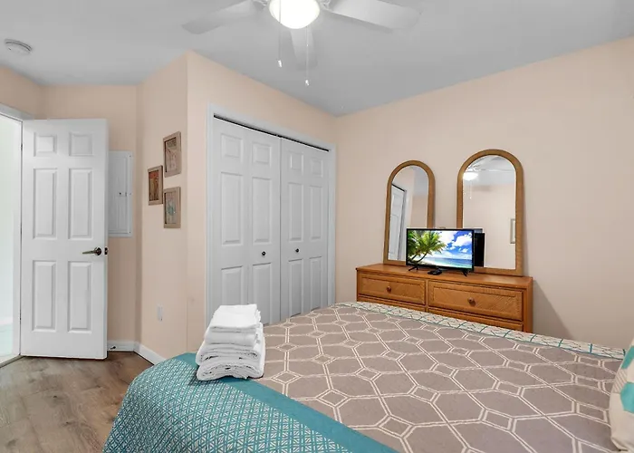 Holiday home Captain's Cove #203 Clearwater Beach