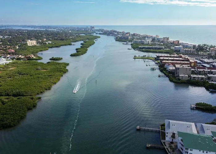 Captain's Cove #203 * Clearwater Beach